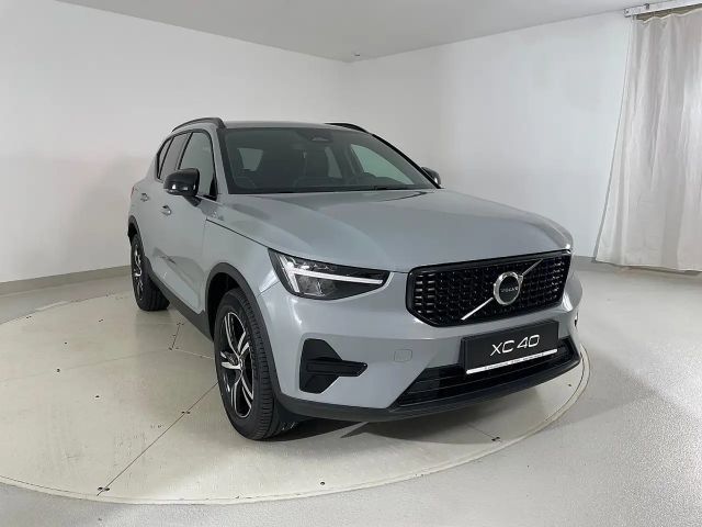 Volvo XC40 Dark Plus