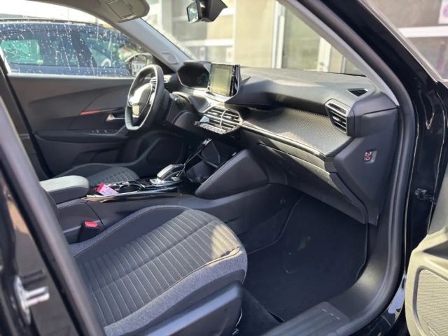 Peugeot E-2008 Active Pack