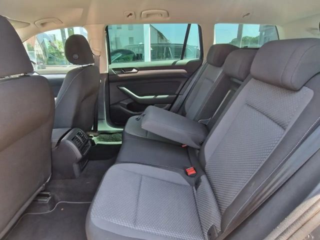 Volkswagen Passat 2.0 TDI DSG Variant