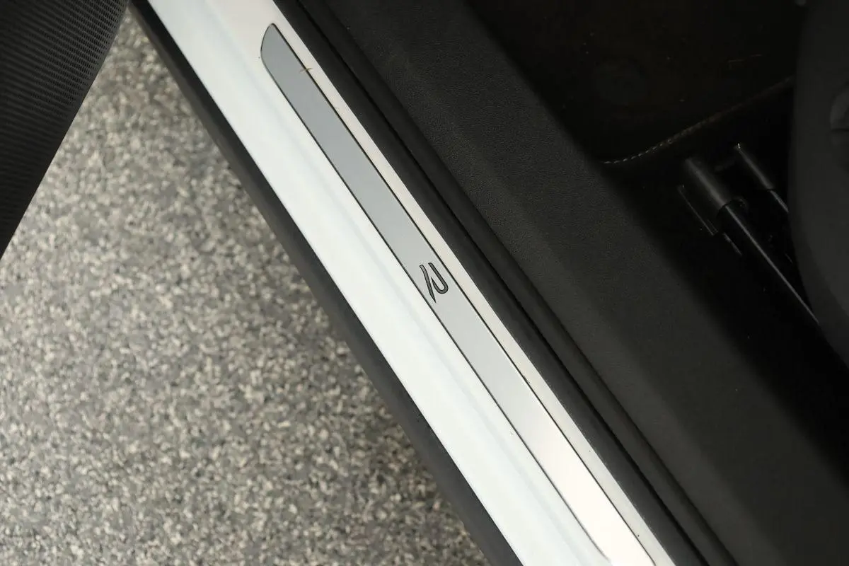 Volkswagen Tiguan 2.0 TDI DSG R-Line