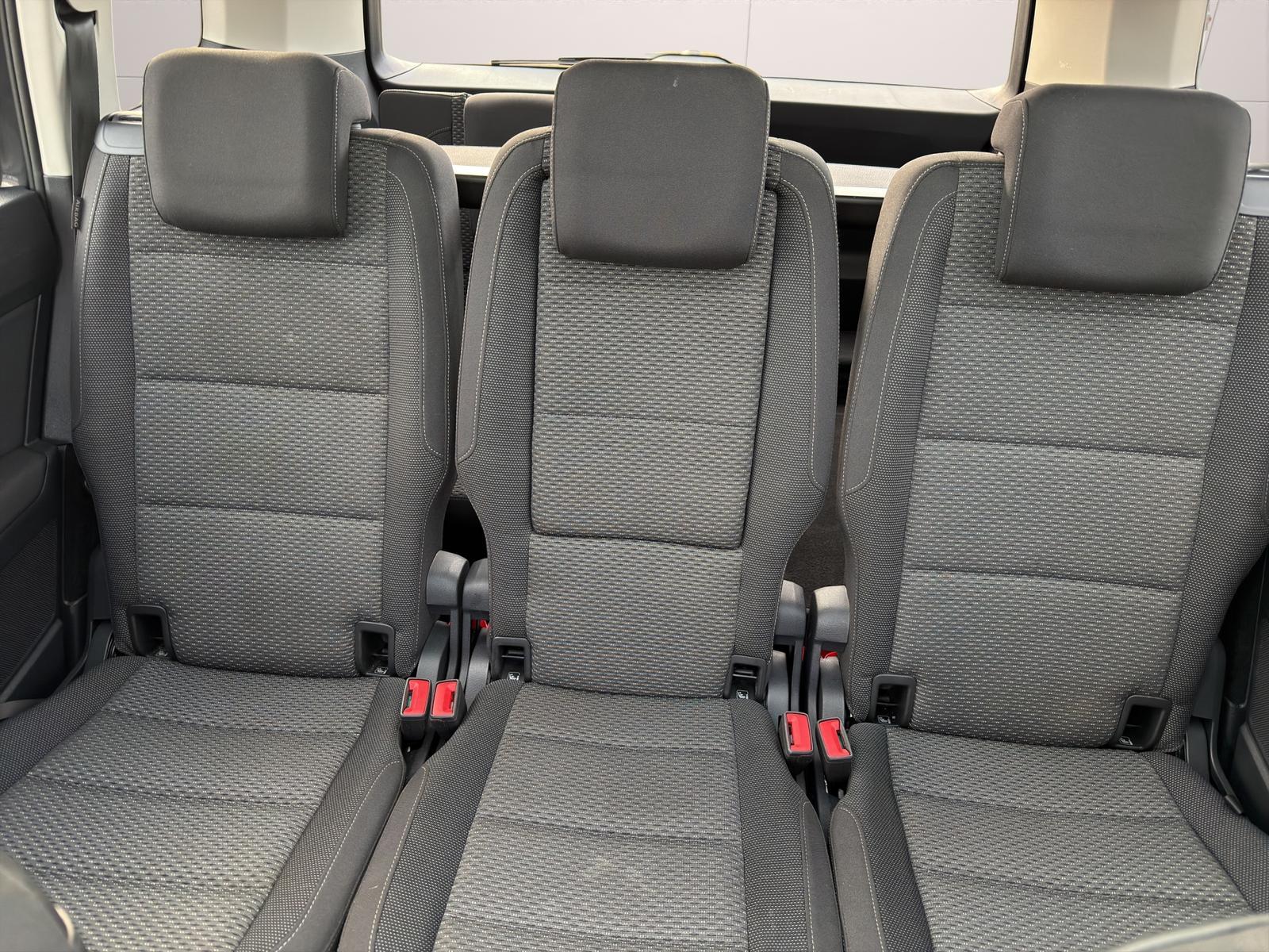 Volkswagen Touran 1.5 TSI Comfortline