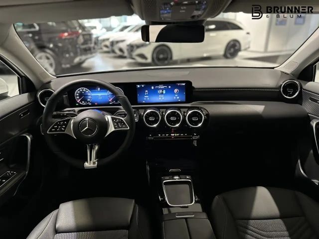 Mercedes-Benz A 180 Progressive