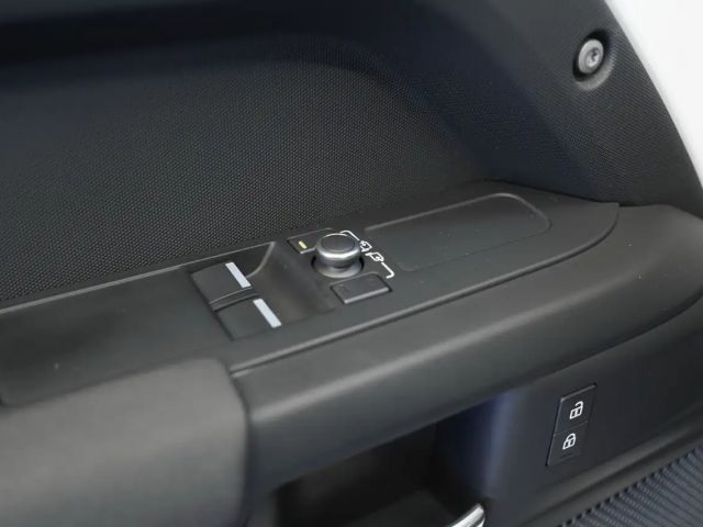 Land Rover Defender 90 D250