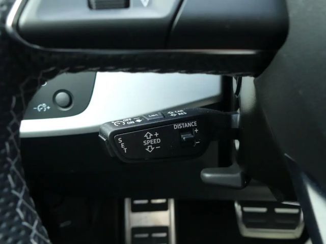 Audi A4 35 TFSI Competition S-Line