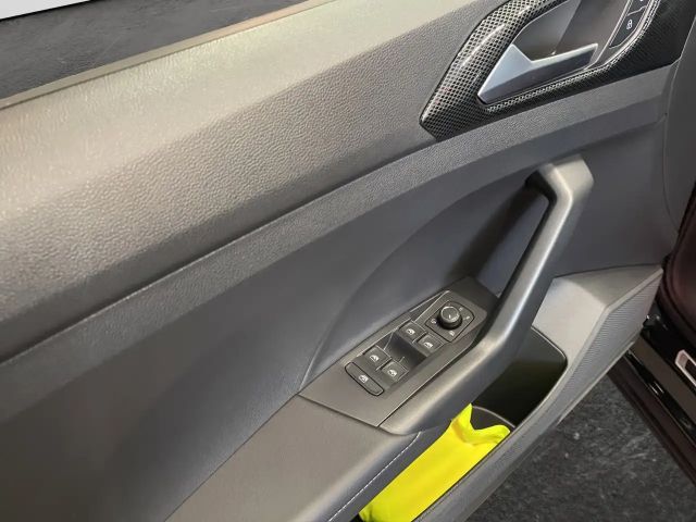 Volkswagen T-Cross 1.5 TSI DSG R-Line