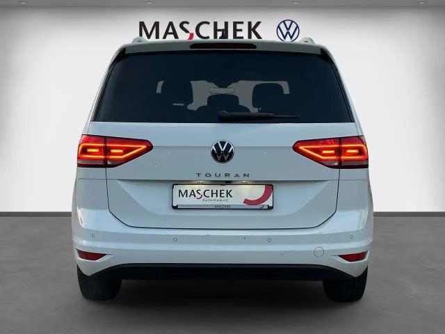 Volkswagen Touran 1.5 TSI