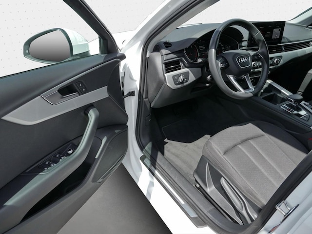 Audi A4 30 TDI Avant S-Tronic