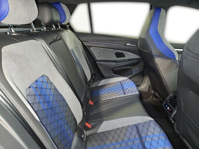 Volkswagen Golf 4Motion