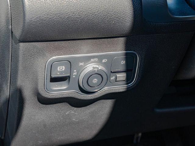 Mercedes-Benz GLB 200 GLB 200 d