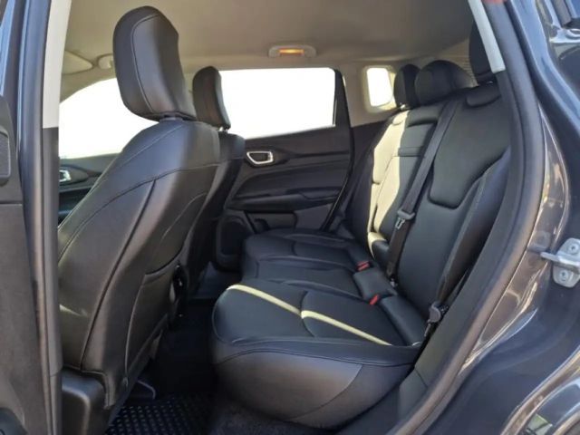 Jeep Compass Compass 1.3 PHEV S 240 PS AT 4