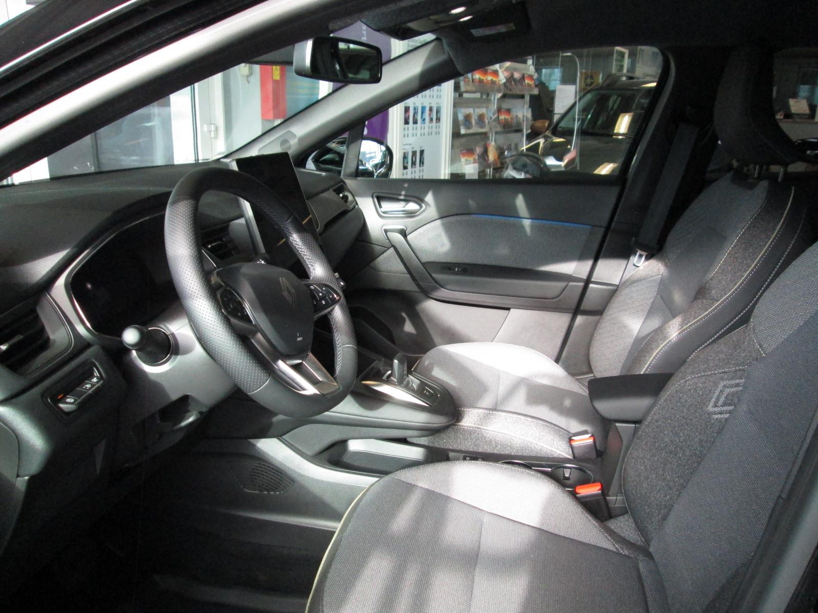 Renault Captur EDC Hybrid Techno