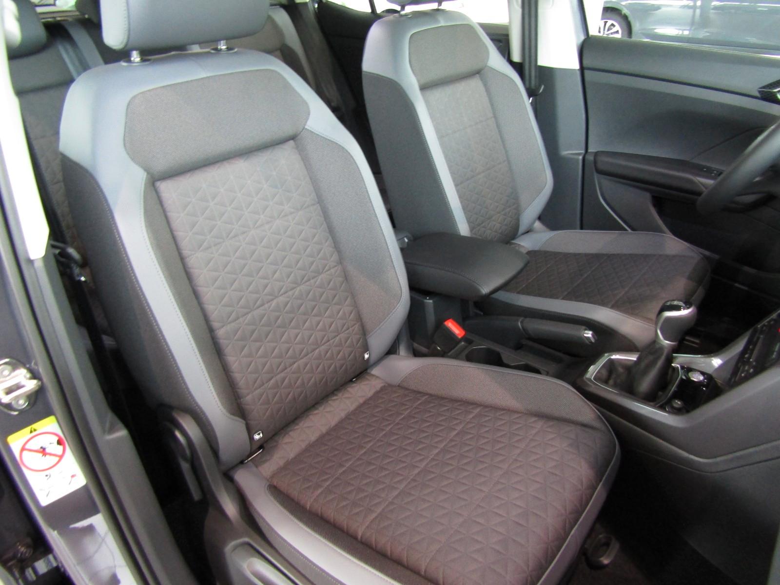 Volkswagen T-Cross Style