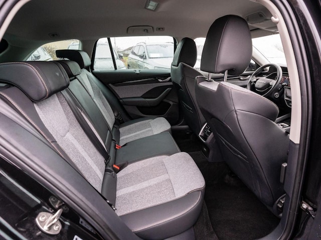 Skoda Octavia Combi Selection