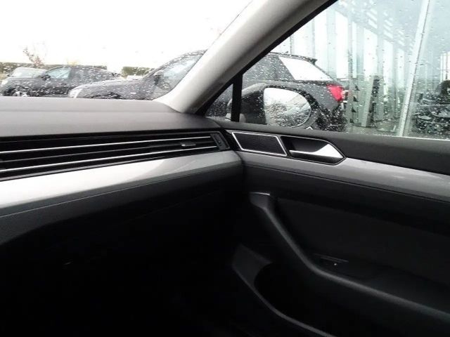 Volkswagen Passat 2.0 TDI Business DSG Variant