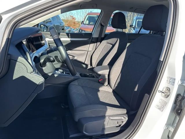 Volkswagen Golf DSG Life Variant