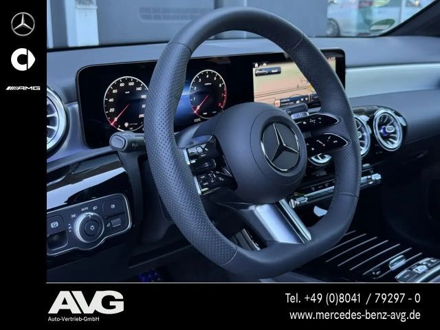 Mercedes-Benz A 200 AMG Line