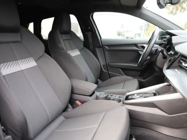 Audi A3 35 TFSI S-Tronic Sedan