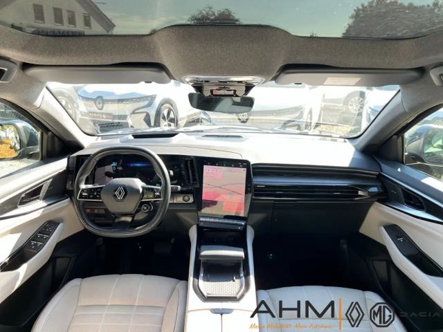 Renault Espace E-Tech Hybrid Iconic