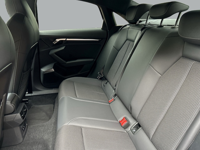 Audi S3 Quattro S-Tronic Sedan