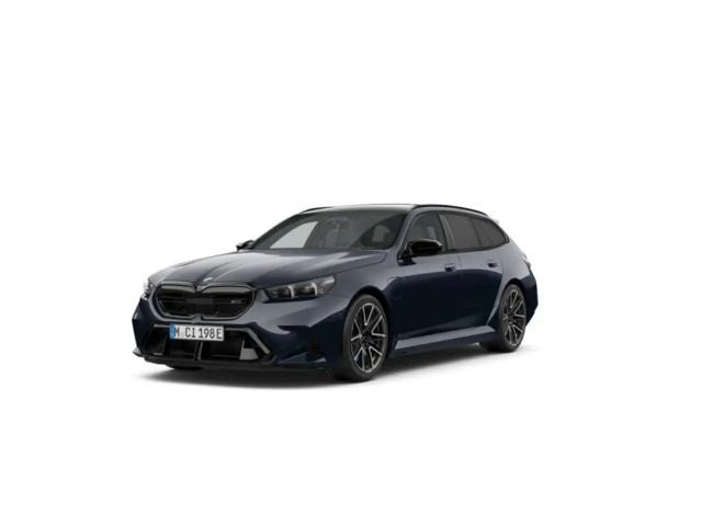 BMW M5 PANO-DAK - BOWERS & WILKINS - M DRIVERS PACK