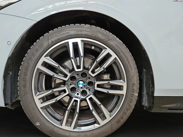 BMW 520 520i M-Sport Touring