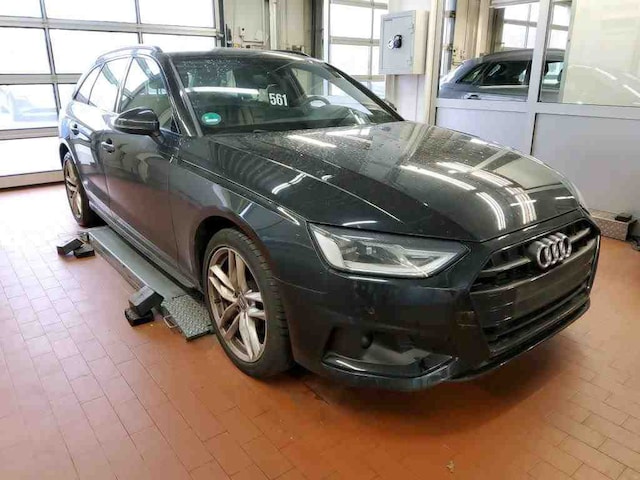 Audi A4 40 TDI Avant S-Tronic