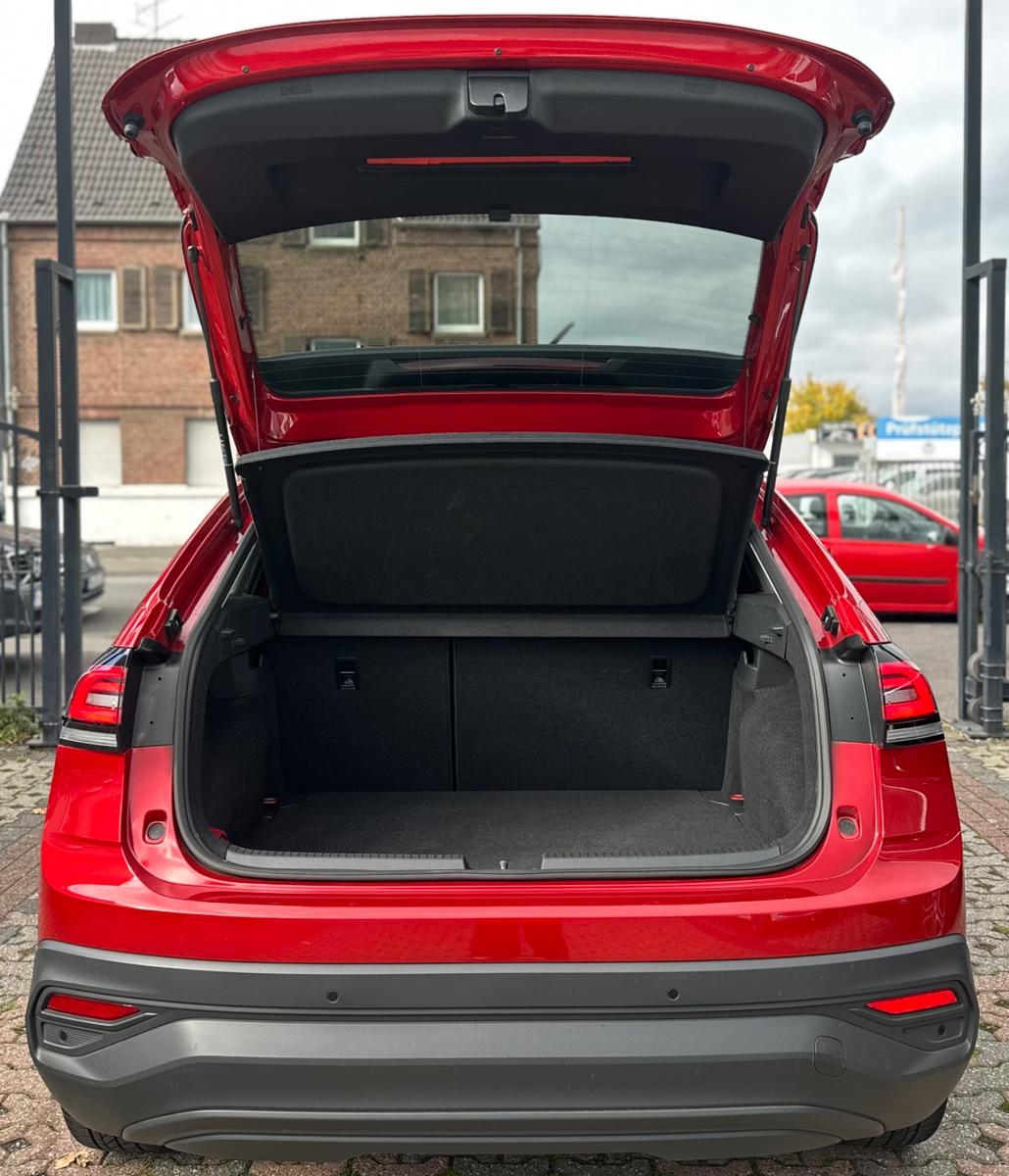 Volkswagen Taigo TAIGO*TEMPOMAT*PDC*CARPLAY*LED-SHZ-DAB-NR