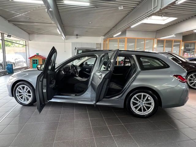 BMW 318 318d Touring