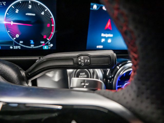 Mercedes-Benz GLB 200 GLB 200 d