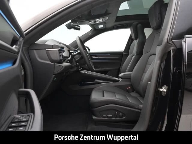 Porsche Macan 4
