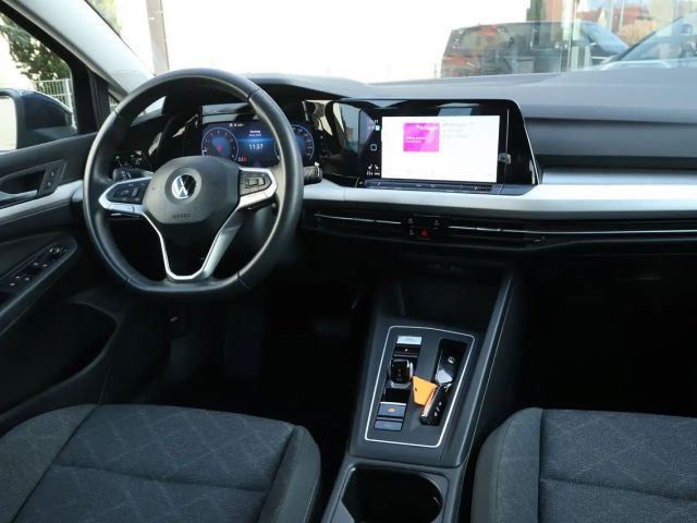 Volkswagen Golf 1.5 eTSI DSG Golf VIII