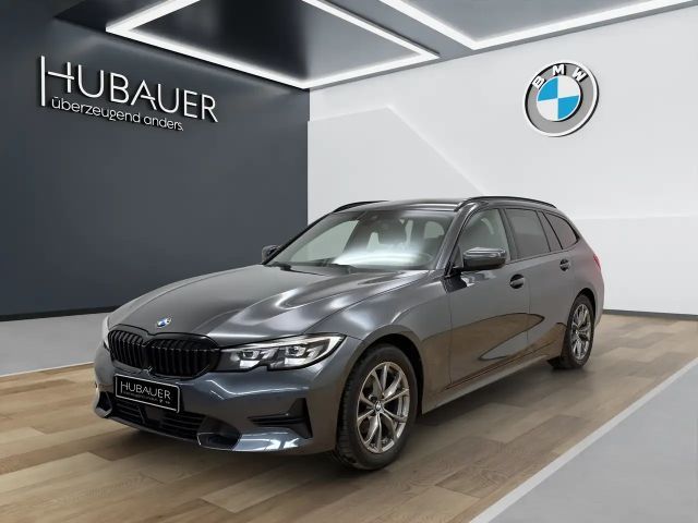 BMW 320 320d Touring xDrive