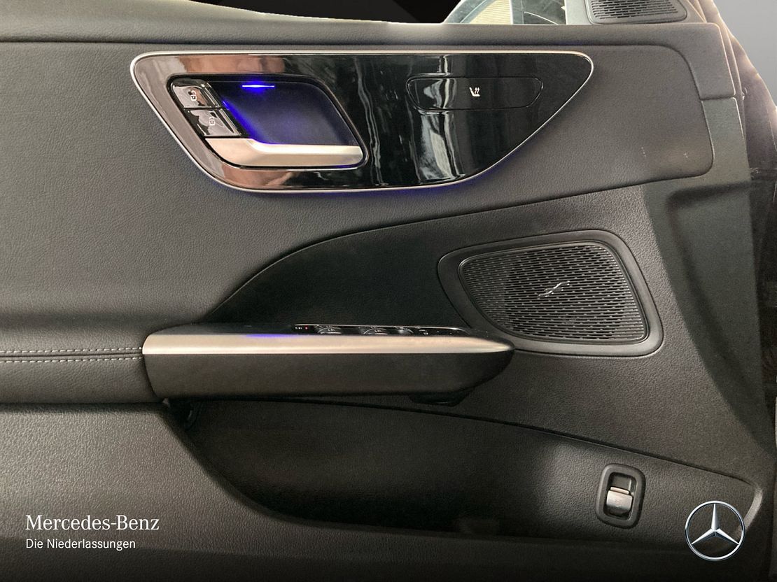 Mercedes-Benz C 200 AVANTGARDE C 200 d Sedan