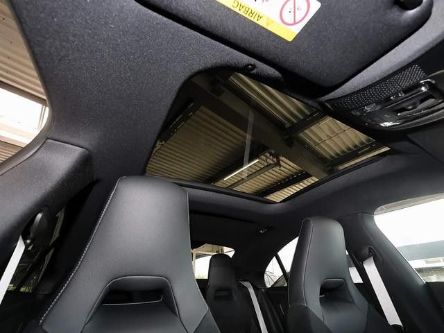 Mercedes-Benz CLA 180 Coupé