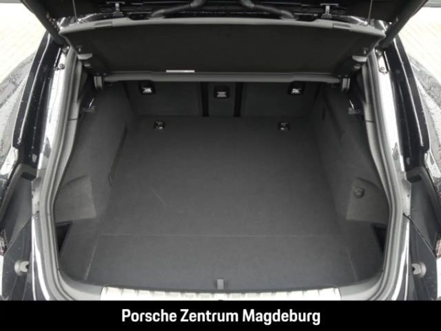 Porsche Taycan 4S Cross Turismo