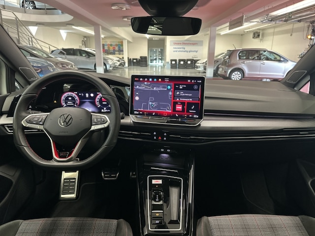 Volkswagen Golf 2.0 TSI DSG GTI IQ.Drive