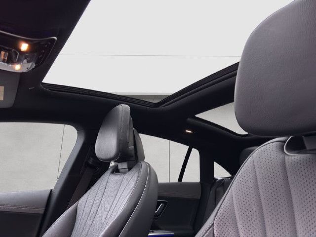 Mercedes-Benz EQE 350 Sedan