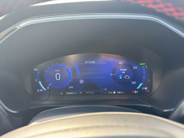 Ford Kuga Plug in Hybrid ST Line X