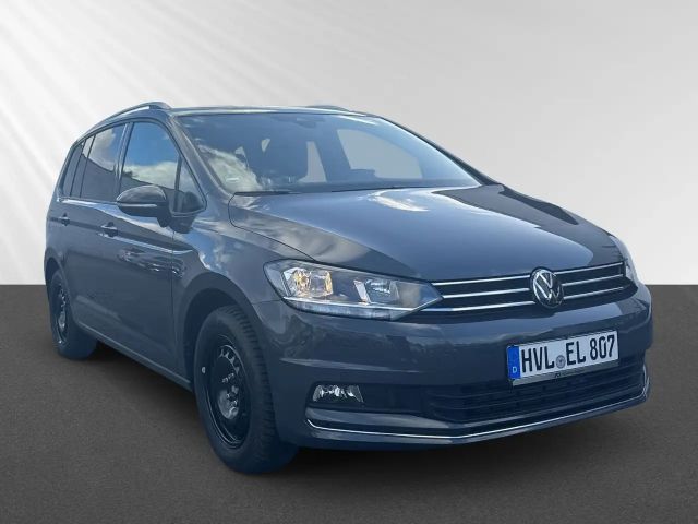 Volkswagen Touran 1.5 TSI DSG