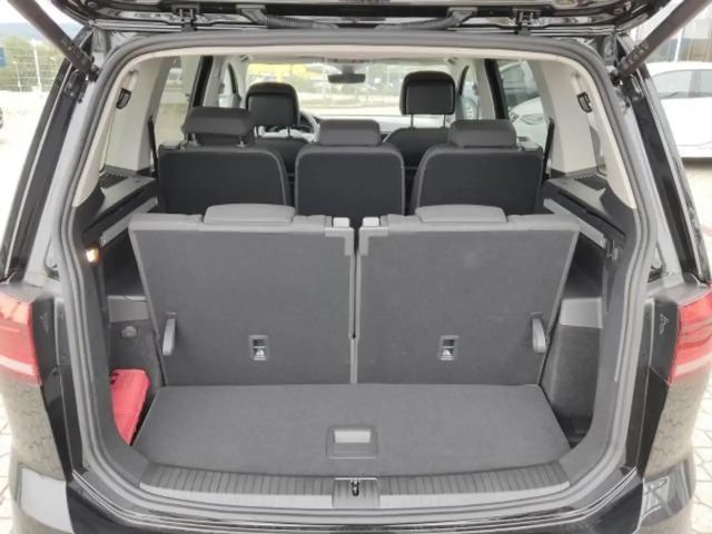 Volkswagen Touran 1.5 TSI DSG Highline