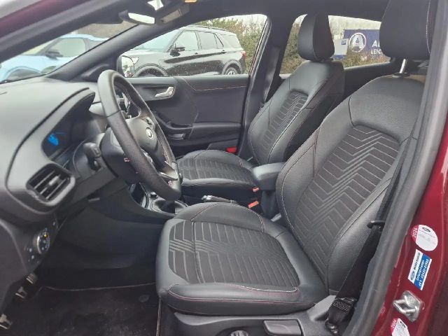 Ford Puma Vivid Ruby Edition