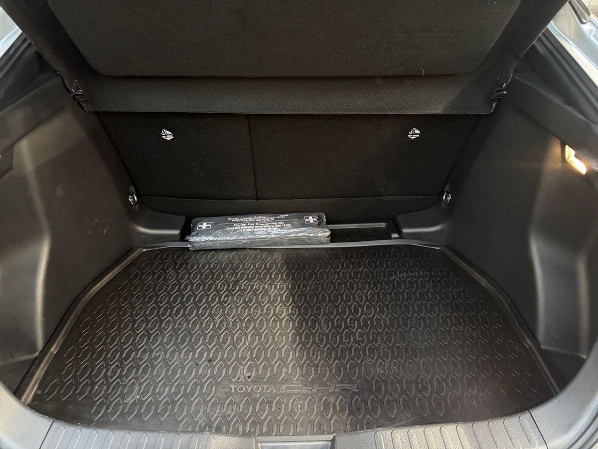 Toyota C-HR Hybride Team D Technik