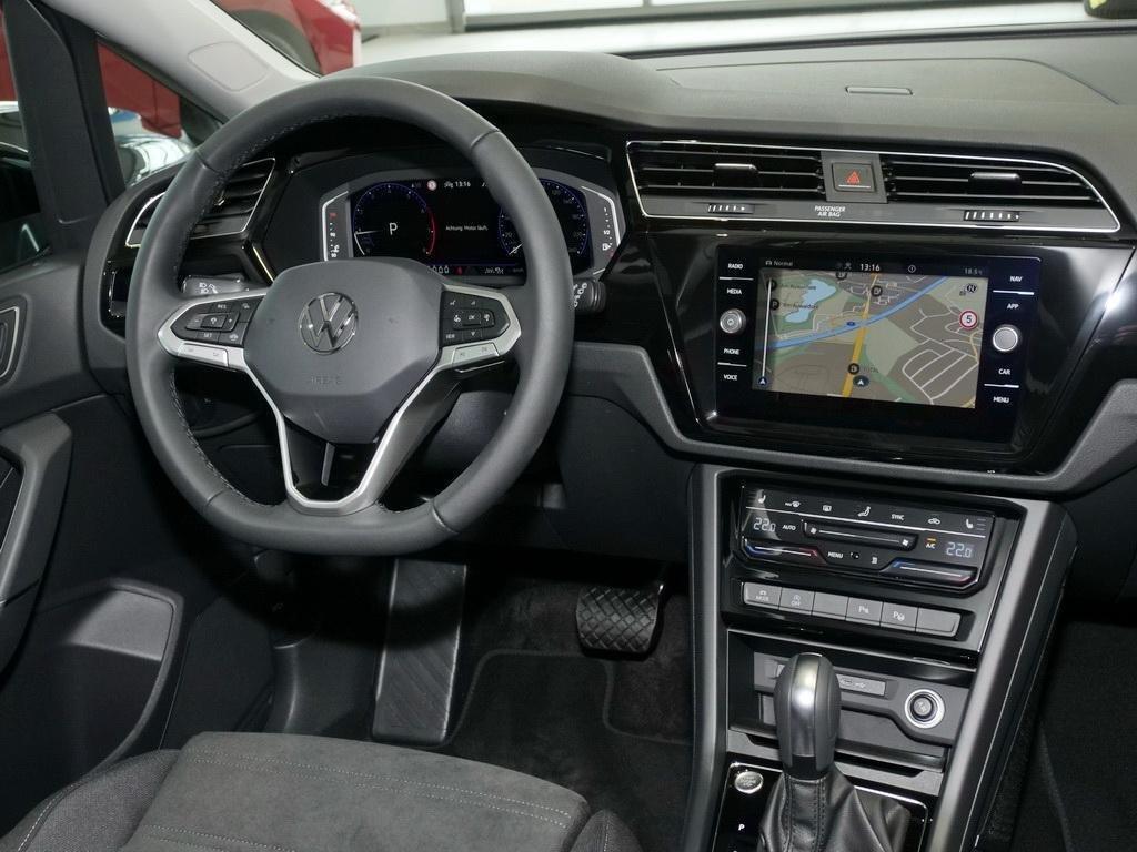 Volkswagen Touran 1.5 TSI DSG Highline