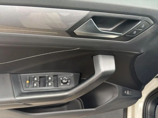 Volkswagen T-Roc 1.5 TSI DSG Style