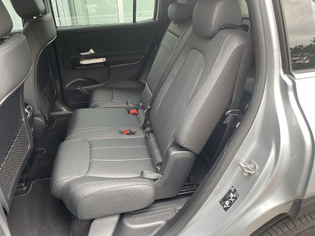 Mercedes-Benz EQB 300 4MATIC