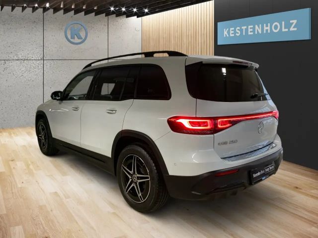 Mercedes-Benz EQB 250 AMG Line