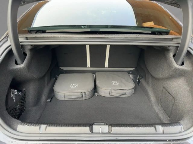 Mercedes-Benz EQE 350 Electric Art Sedan