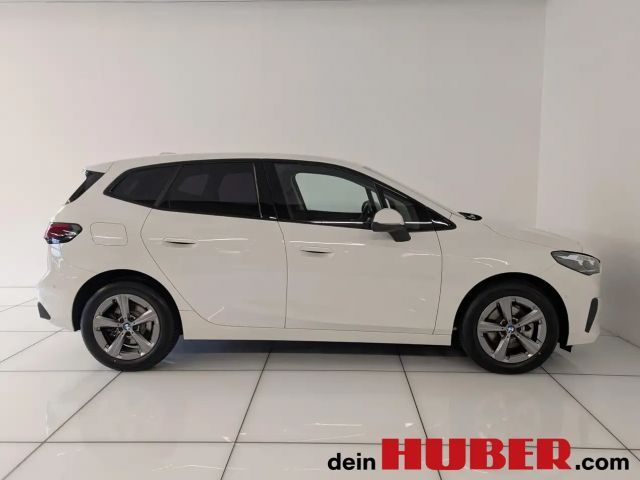 BMW 218 218d Active Tourer Sedan