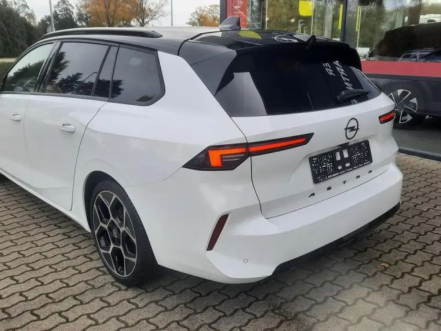 Opel Astra Sports Tourer Ultimate