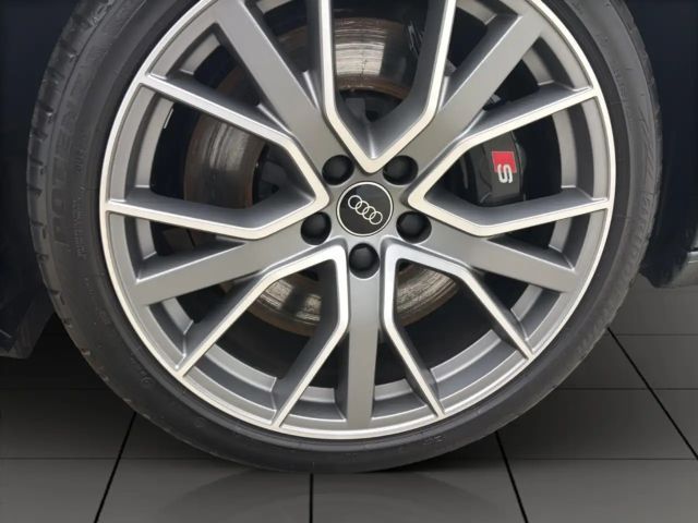 Audi S4 Avant Quattro